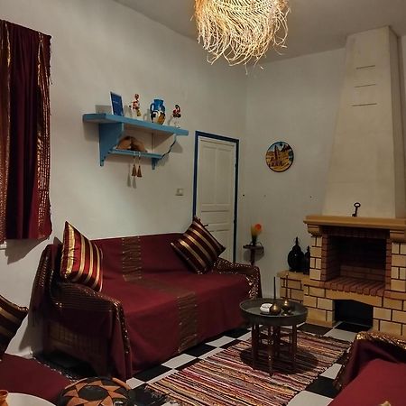 Henchir Ejdoud Guest House Kairouan Bagian luar foto