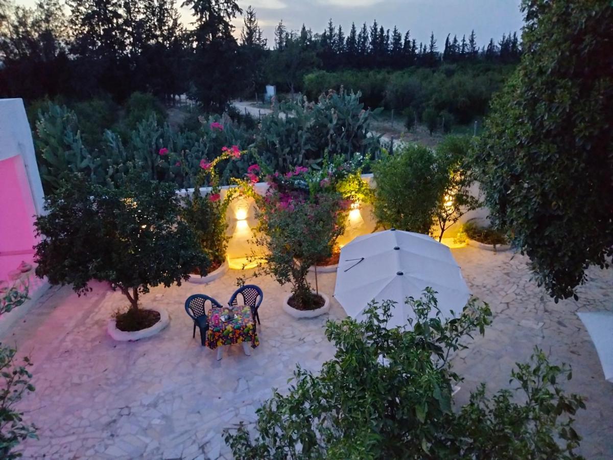 Henchir Ejdoud Guest House Kairouan Bagian luar foto